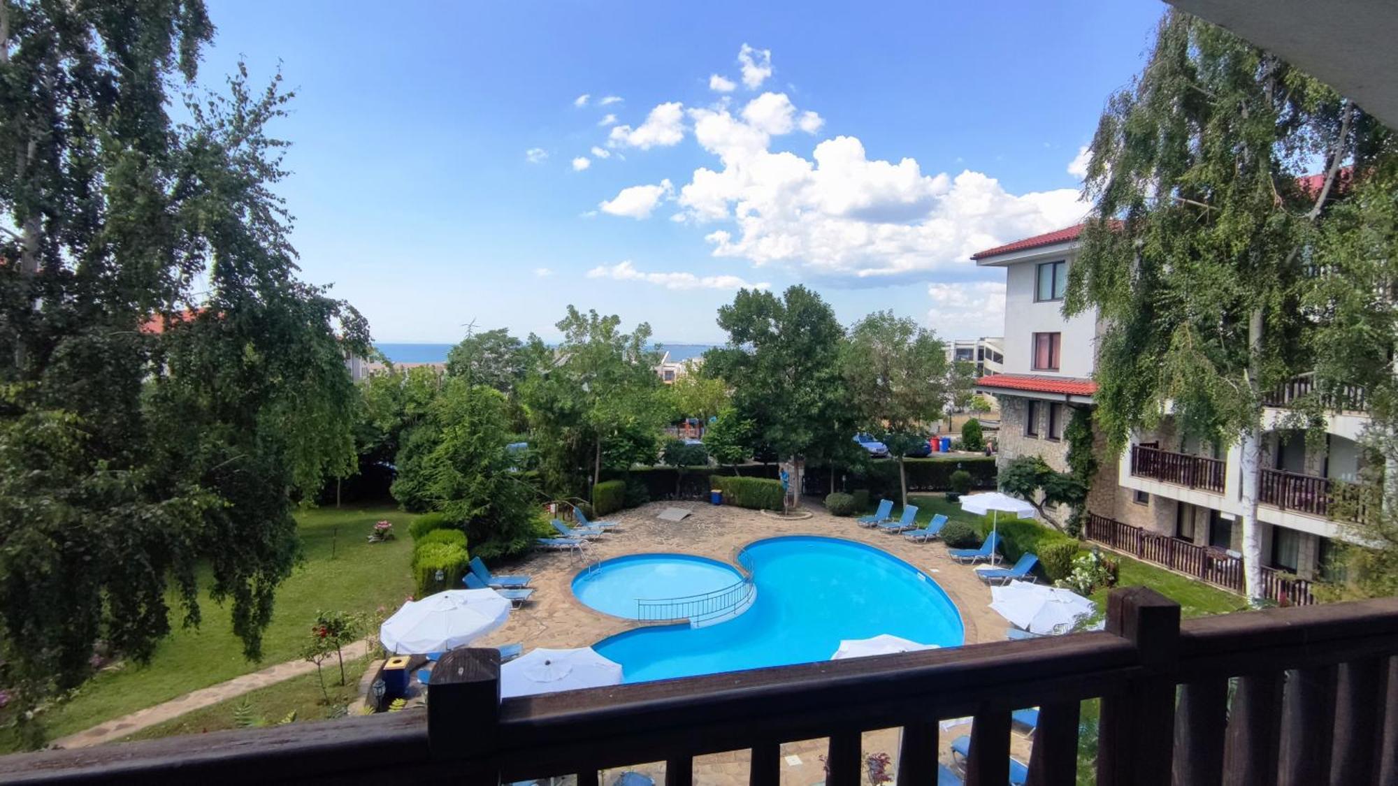 Marina Delfin Apartments - Top Location & Pet Friendly Sveti Vlas Exteriör bild