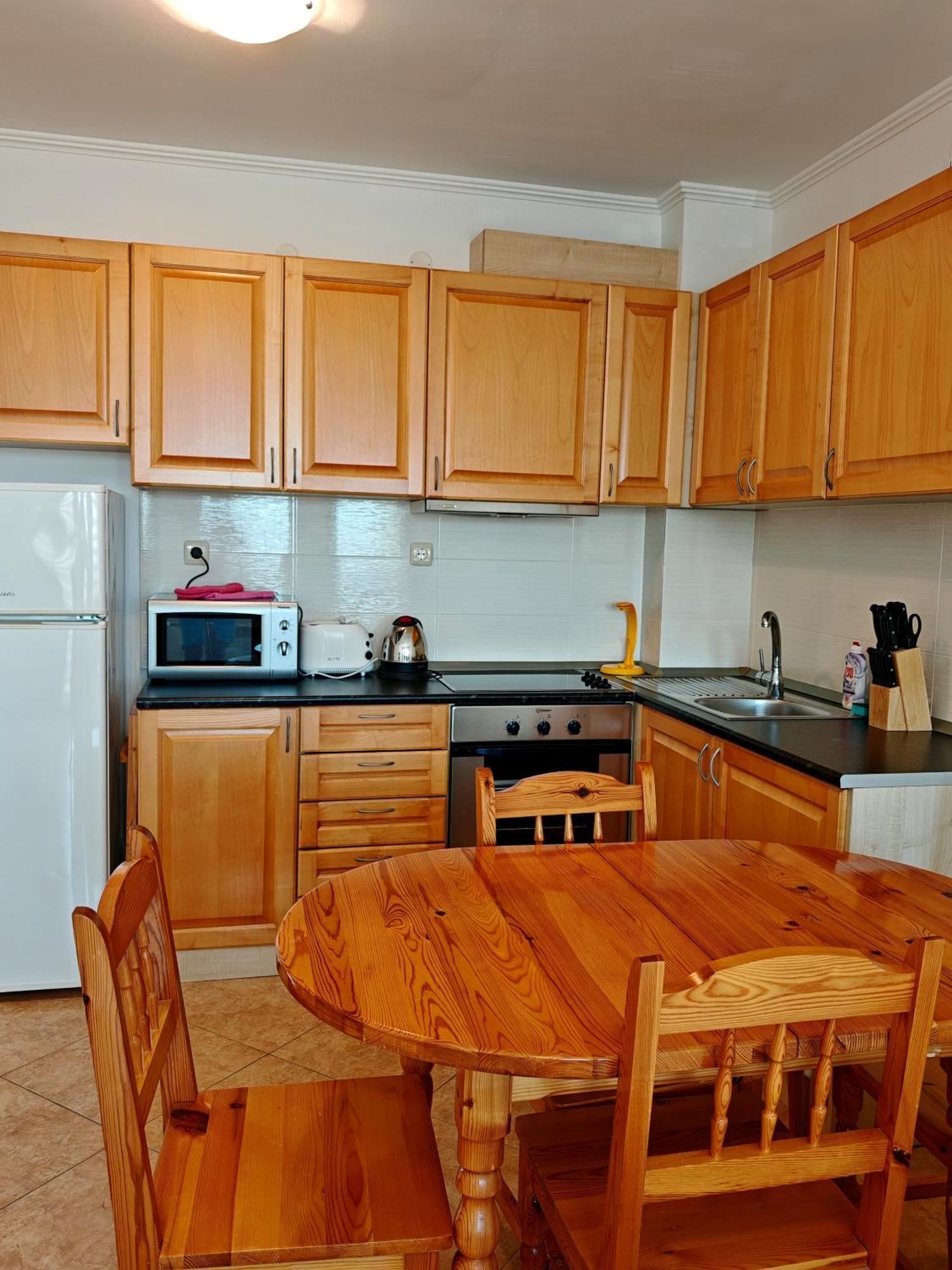 Marina Delfin Apartments - Top Location & Pet Friendly Sveti Vlas Exteriör bild
