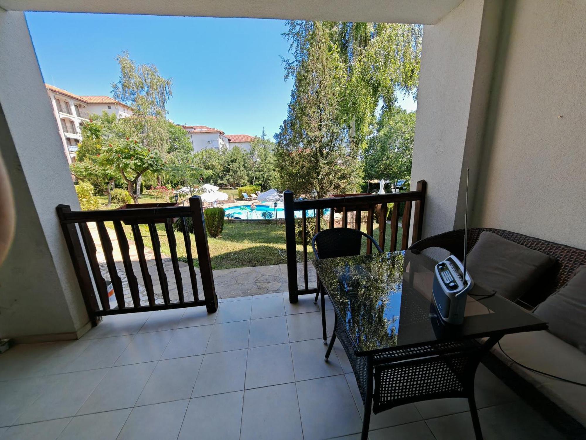 Marina Delfin Apartments - Top Location & Pet Friendly Sveti Vlas Exteriör bild